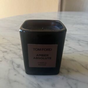 Tom Ford Amber Absolute Candle in Black